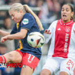 AMSTERDAM, 09-11-2024 ,De Toekomst, Azerion Eredivisie vrouwen, Ajax - Twente (women) , season 2024 / 2025, during the match Ajax - Twente (women), FC Twente player Amanda Andradottir, Ajax player Daliyah de Klonia