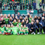 DEN HAAG, 19-03-2023 ,Bingoal stadium, TOTO KNVB Beker , ADO - Heerenveen cup (women) , season 2022 / 2023, ADO players celebrating the victory after the match ADO - Heerenveen cup (women) 2-0